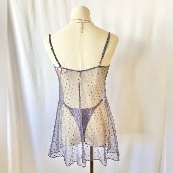 🍒SALE🍒VINTAGE Y2K VICTORIA'S SECRET SILK PEIGNOIR SET